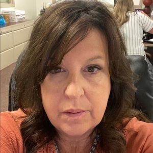 Meet your Posher, Sharon